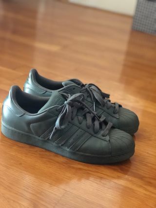 adidas pharrell williams 44