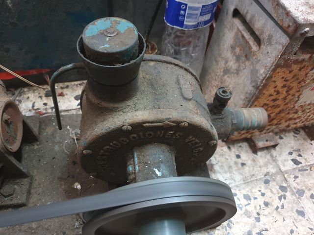 Motor trifasico electrico 0,75cv 1941 bomba aire