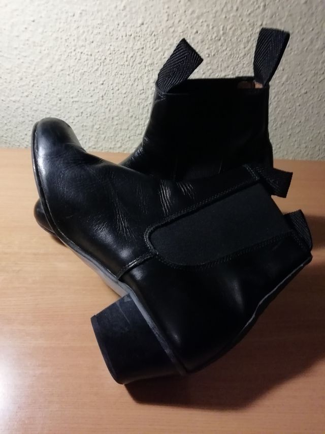 botos danza espanoña