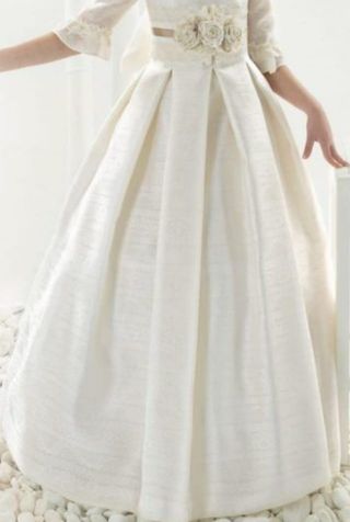 Vestido de comunión Rosa Clara de segunda mano por 350 EUR en Madrid en  WALLAPOP