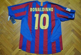 camiseta ronaldinho barcelona 2005
