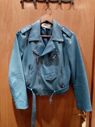 BLAZER ESTRUCTURA BOTONES - Celeste | ZARA España