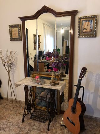 Espejo grande sin marco de segunda mano en WALLAPOP