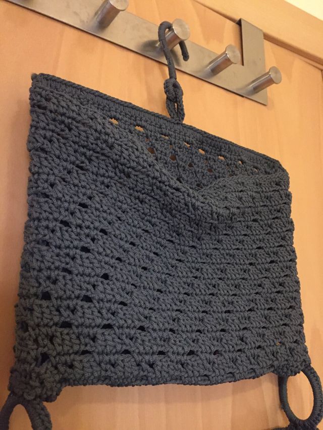 Perchero con almacenamiento