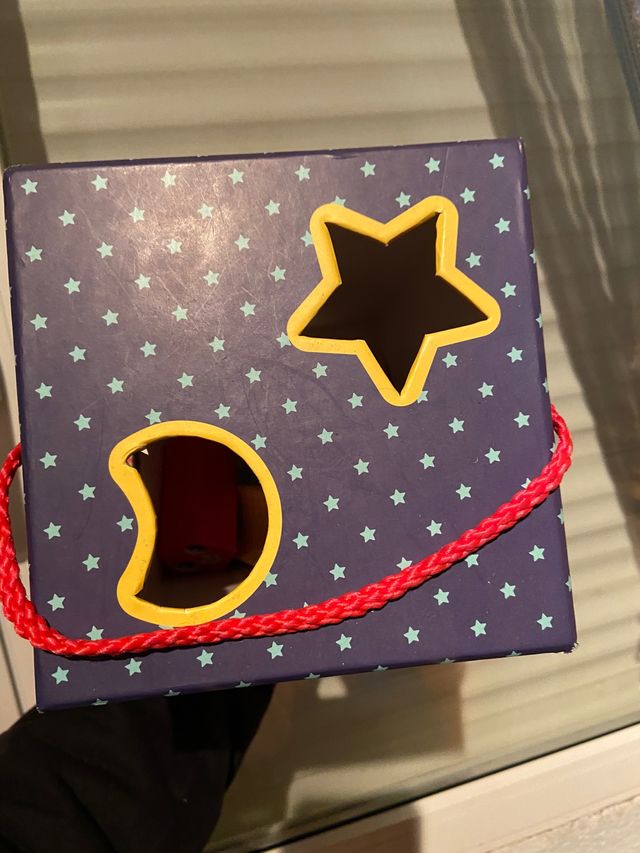 Juguete encajar formas y texturas EUREKAKIDS