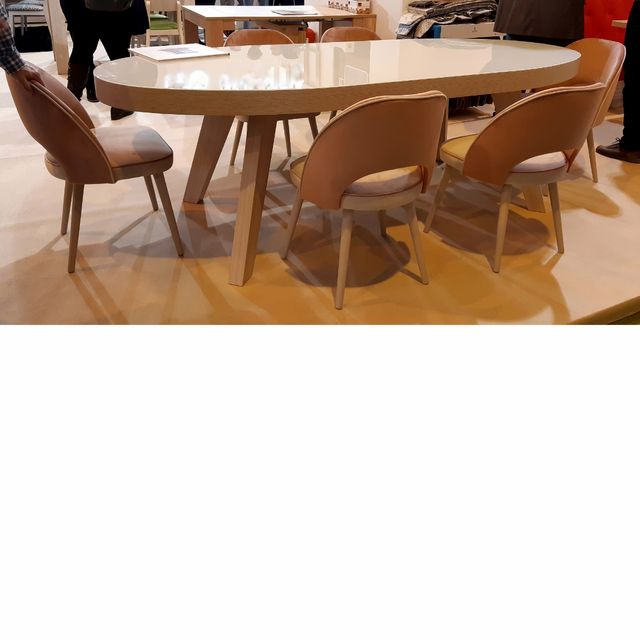 Mesa NUEVA extensible ovalada