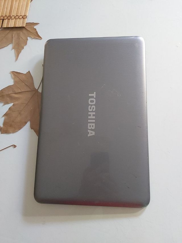 Toshiba Satellite C855-1TQ