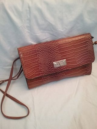 Bolso En Serpiente Parla Wallapop Segunda Mano De xwRqBU