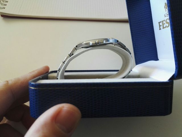 Reloj Festina muy elegante