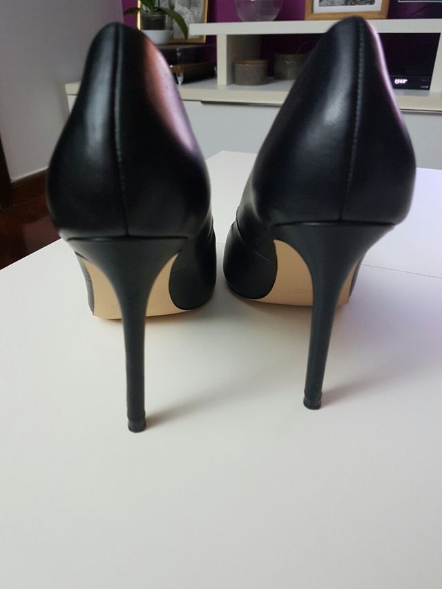 zapato tacon piel