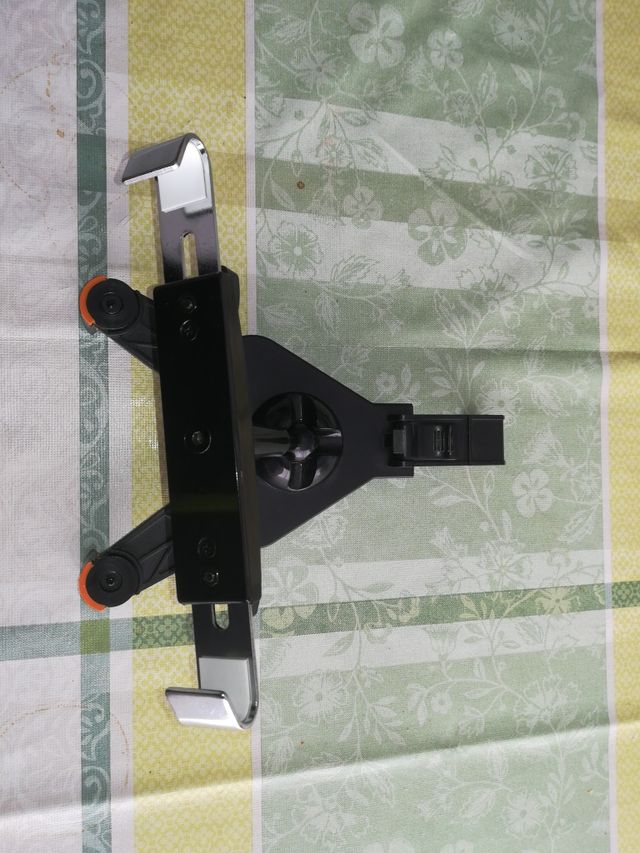 Soporte tablet coche