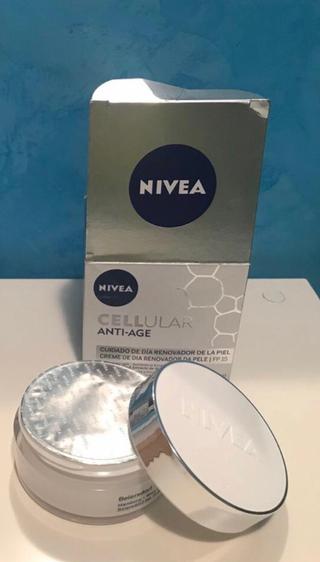 NIVEA Cellular anti - age skin rejuvenation