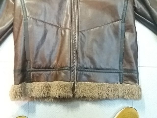 cazadora aviador de polipiel  y borrego