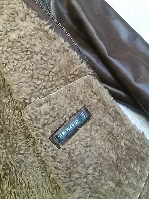 cazadora aviador de polipiel  y borrego