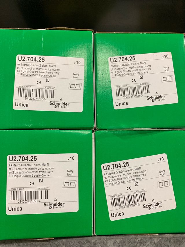 Lote material Schneider Electric