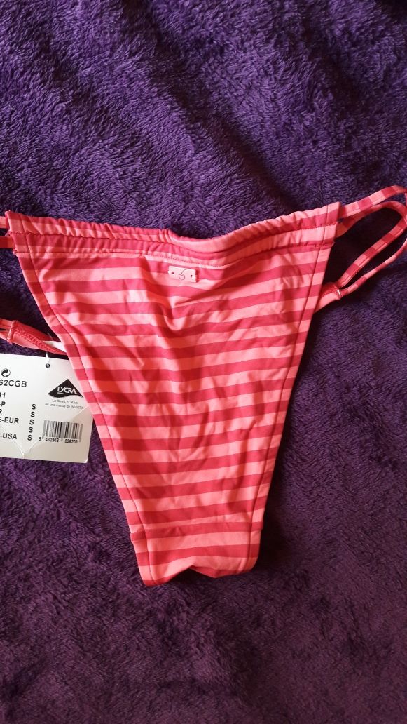Bikini NUEVO Íntima Cherry
