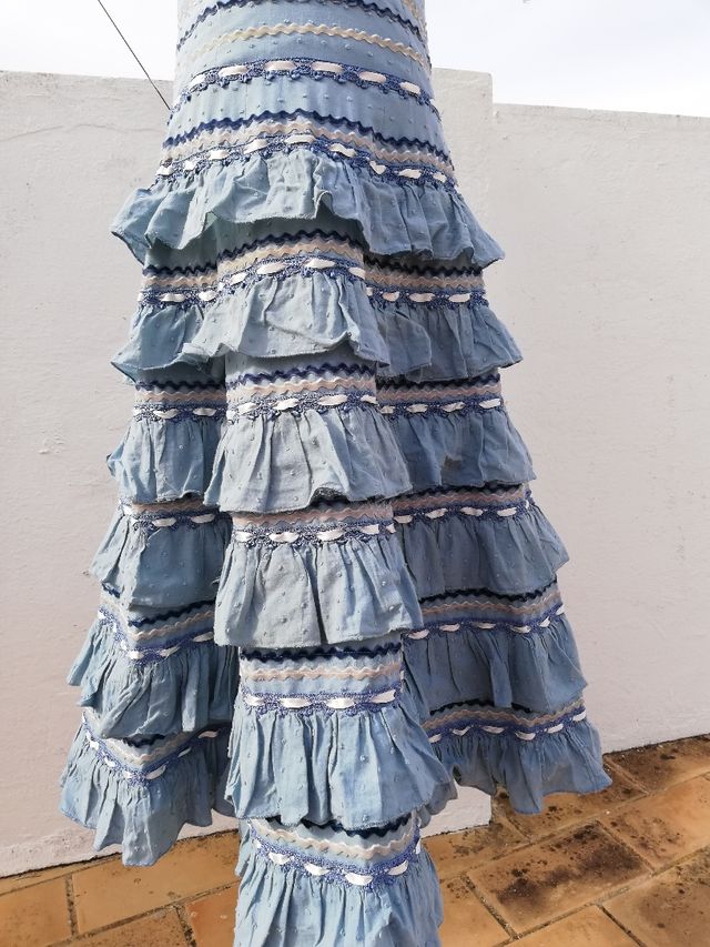 Traje de flamenca y 9-10 aprox