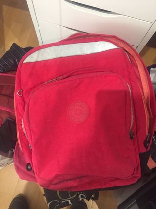 mochila kipling fucsia