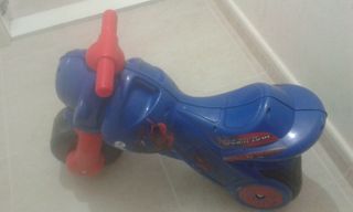 correpasillos spiderman