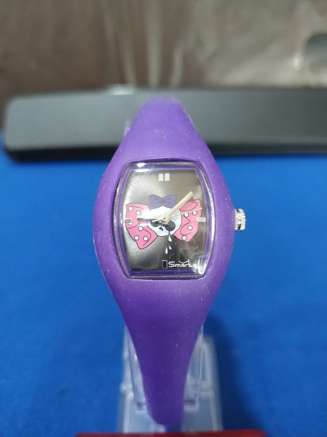 UN RELOJITO BIEN CUCO