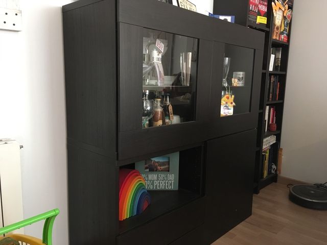 Mueble vitrina comedor de segunda mano por 80 € en Canet de Mar en ... Mueble vitrina comedor de segunda mano por 80 € en Canet de Mar en ...