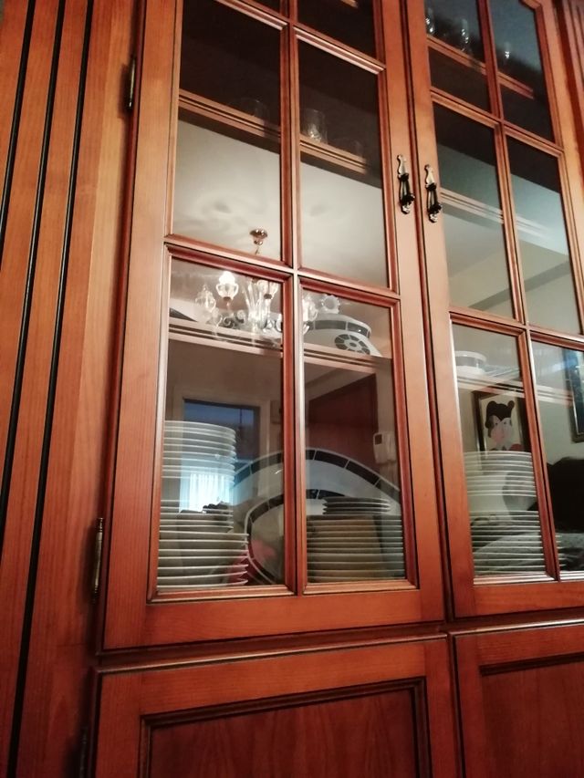 Mueble salón madera roble