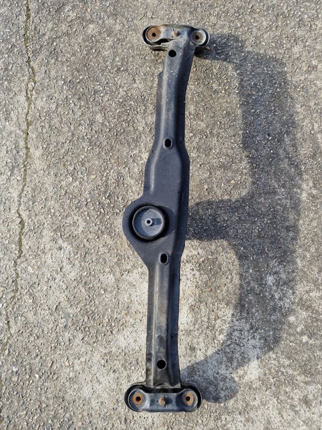 cuna y travesaño corrado vr6