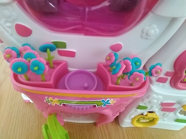 Pin y pon. Casa de las flores