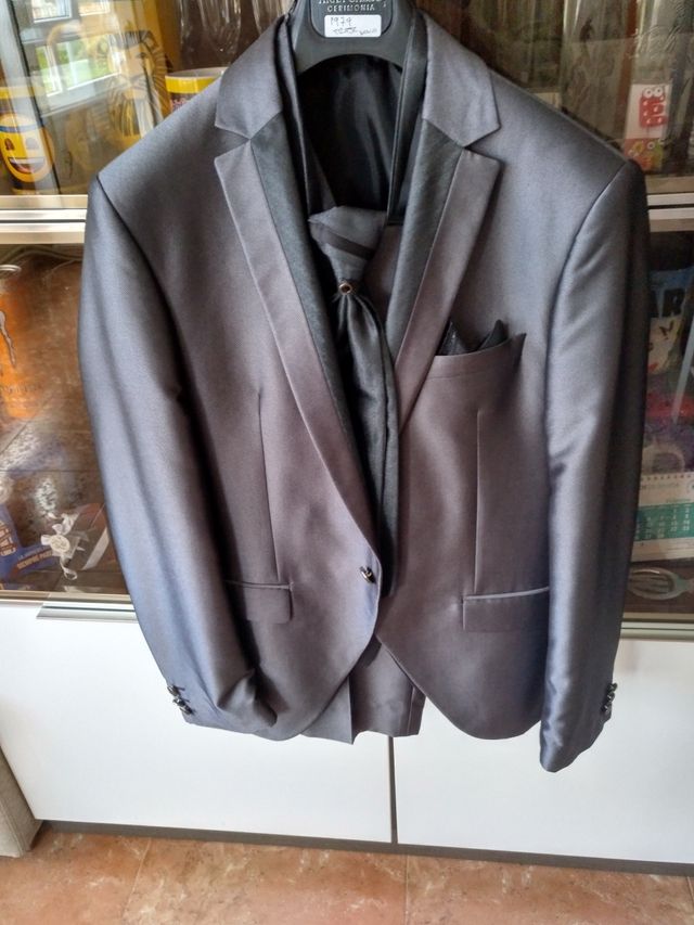 Traje de novio