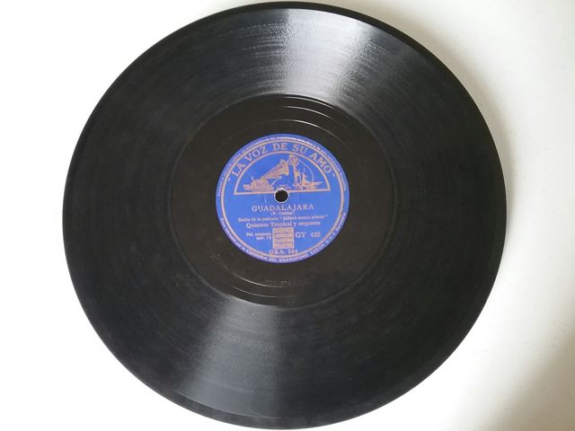 Disco antiguo de pizarra.