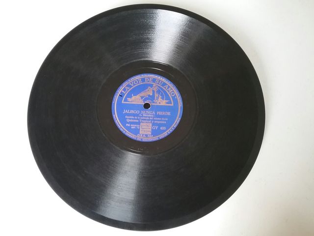 Disco antiguo de pizarra.