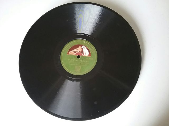 Disco de pizarra antiguo