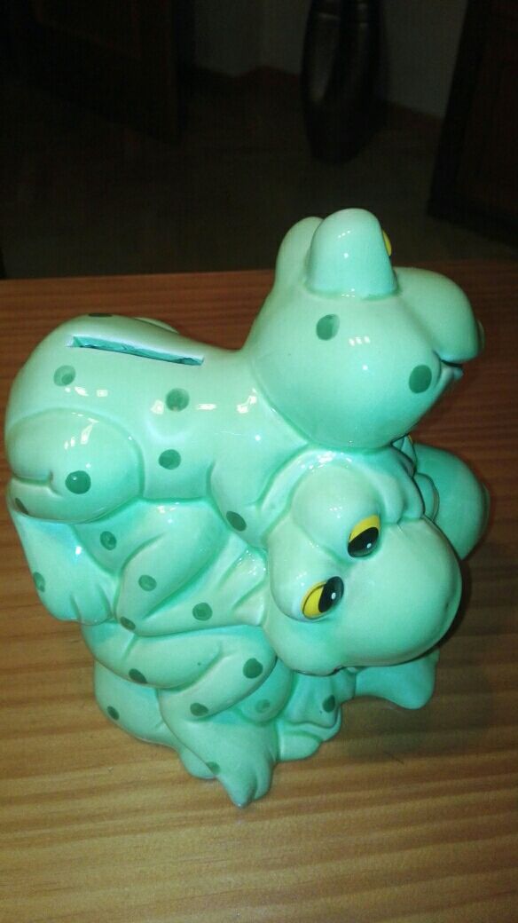 HUCHA RANAS CERAMICA