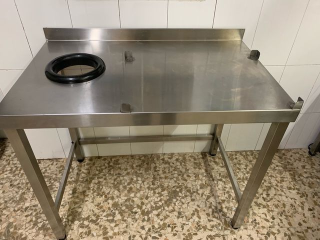 Mesa trabajo cocina profesional de segunda mano por 130 € en ... Mesa trabajo cocina profesional de segunda mano por 130 € en ...