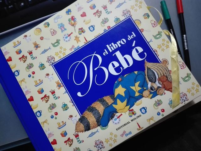 Libro El Libro Del Bebé Sin Estrenar De Segunda Mano Por 15 En Madrid En Wallapop