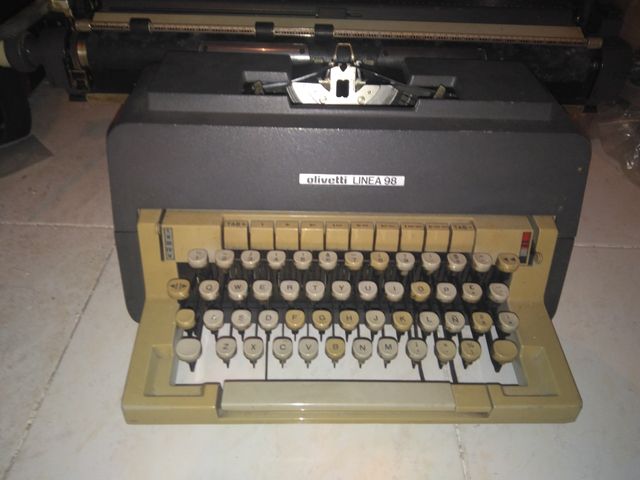 maquina de escribir (albacete)