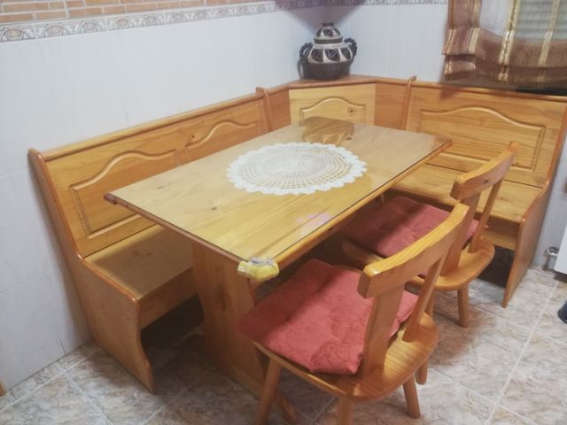 Mesa rinconera cocina con bancos de segunda mano por 140 € en ... Mesa rinconera cocina con bancos de segunda mano por 140 € en ...