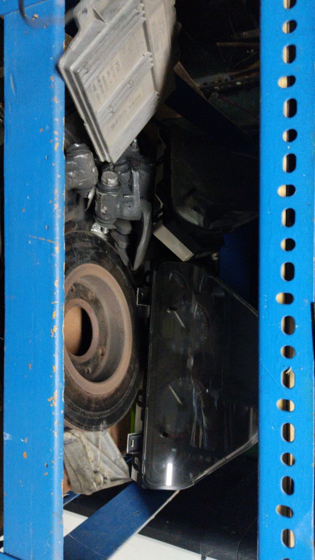 Il motore KFW 1.4 75cv è esploso.