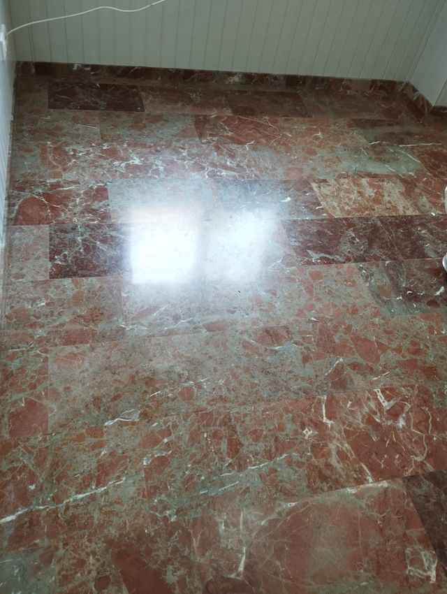 pulidor y recuperación de todo tipo de suelos