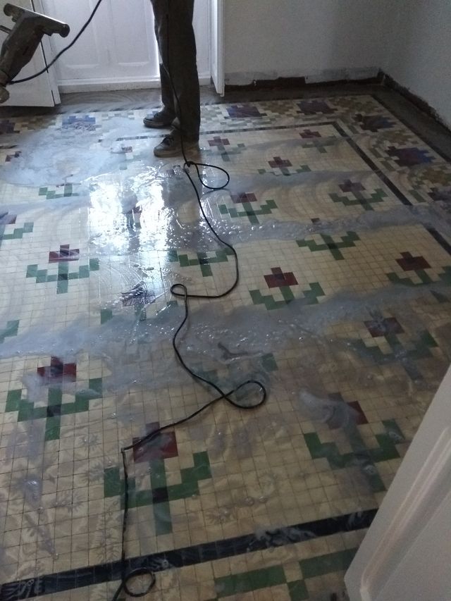 pulidor y recuperación de todo tipo de suelos