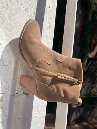 Botines de ante \