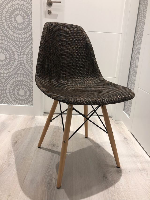 6 sillas comedor de segunda mano por 200 € en Madrid en WALLAPOP 6 sillas comedor de segunda mano por 200 € en Madrid en WALLAPOP