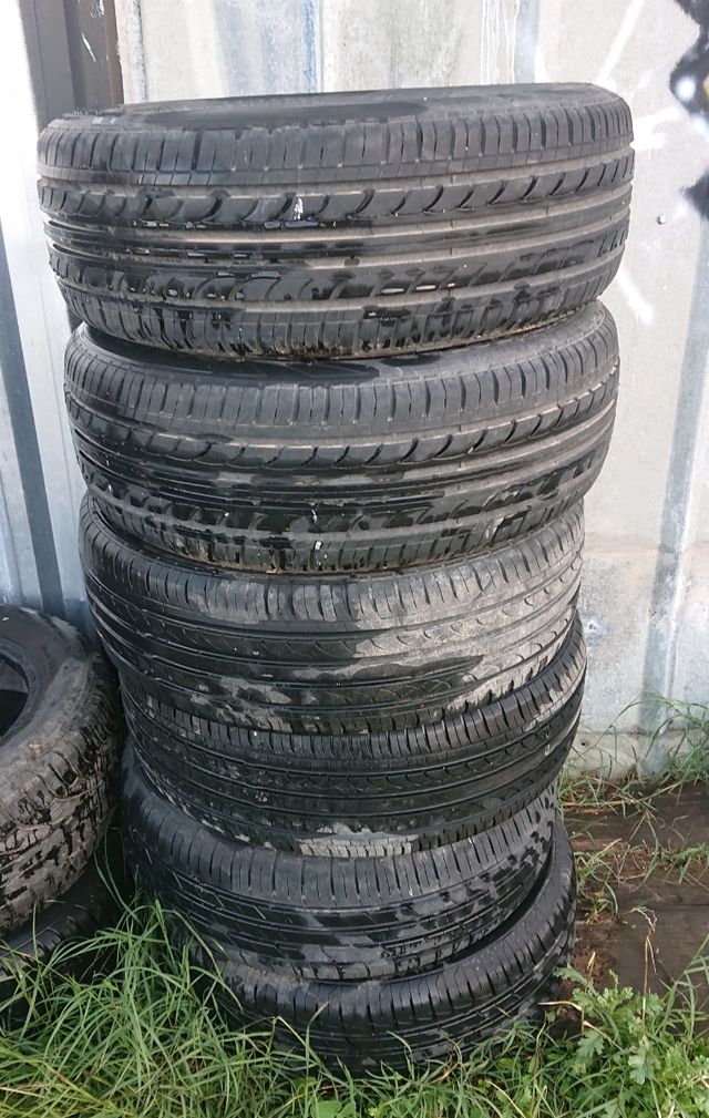 Neumáticos baratos usados.