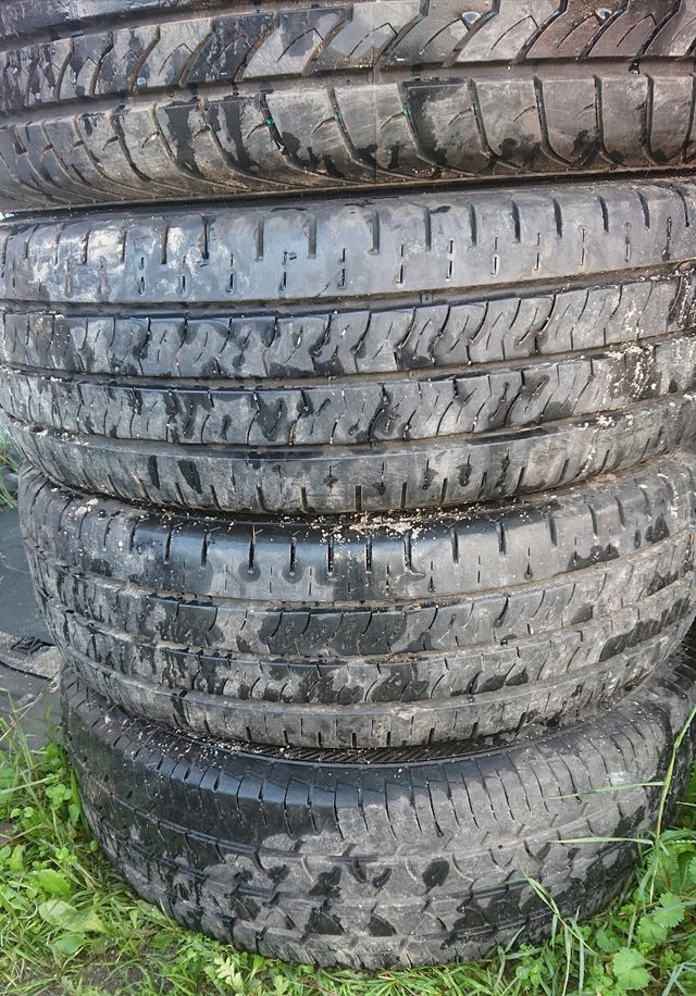 Neumáticos baratos usados.