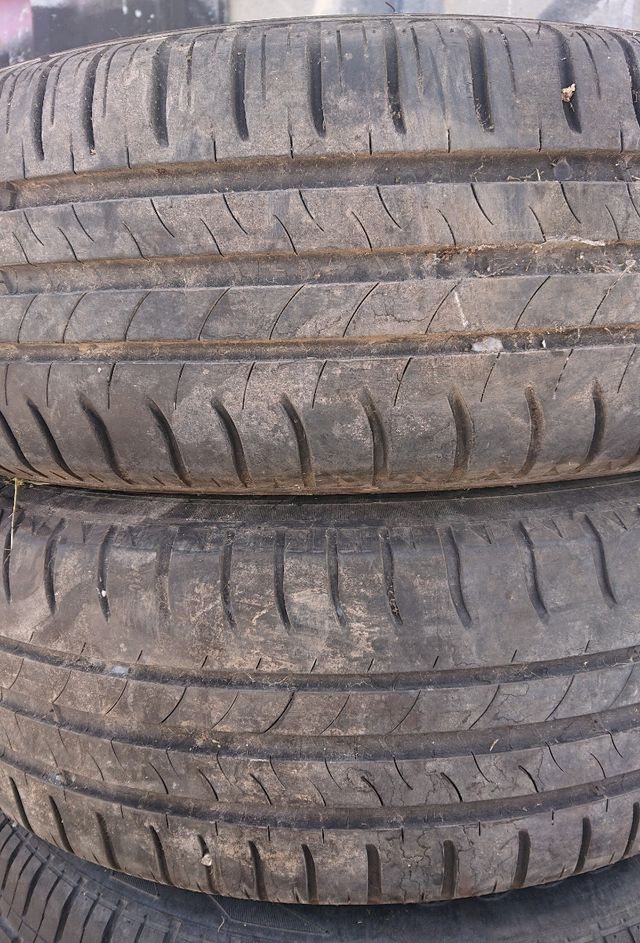 Neumáticos baratos usados.