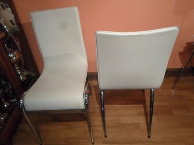 4 sillas diseño cuero salon comedor de segunda mano por 100 € en ... 4 sillas diseño cuero salon comedor de segunda mano por 100 € en ...