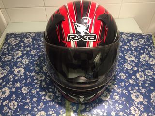 Casco moto niño de segunda mano por 45 € en Sant Cugat del Casco moto niño de segunda mano por 45 € en Sant Cugat del