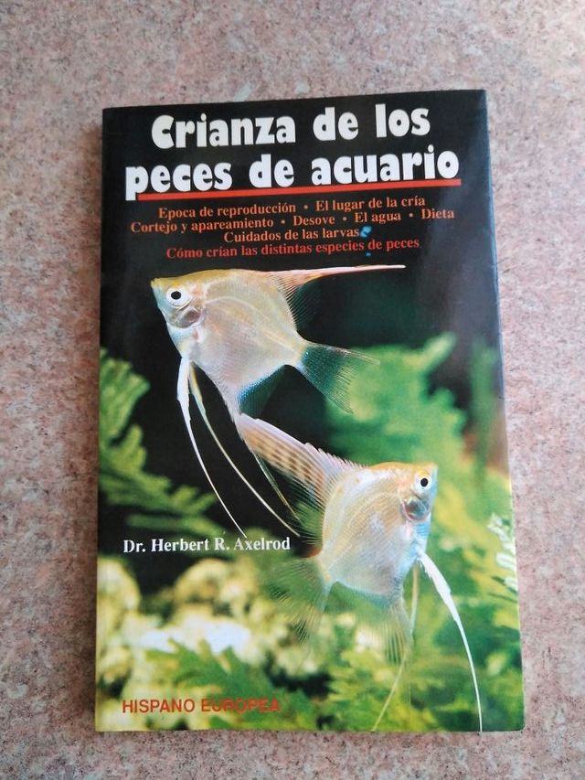 Crianza de los peces de acuario