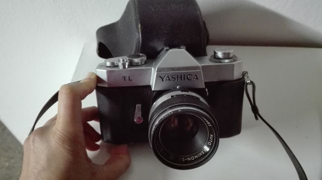 Camara Yashica TL