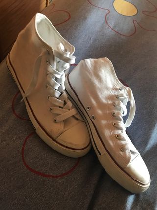 zapatillas tipo converse blancas